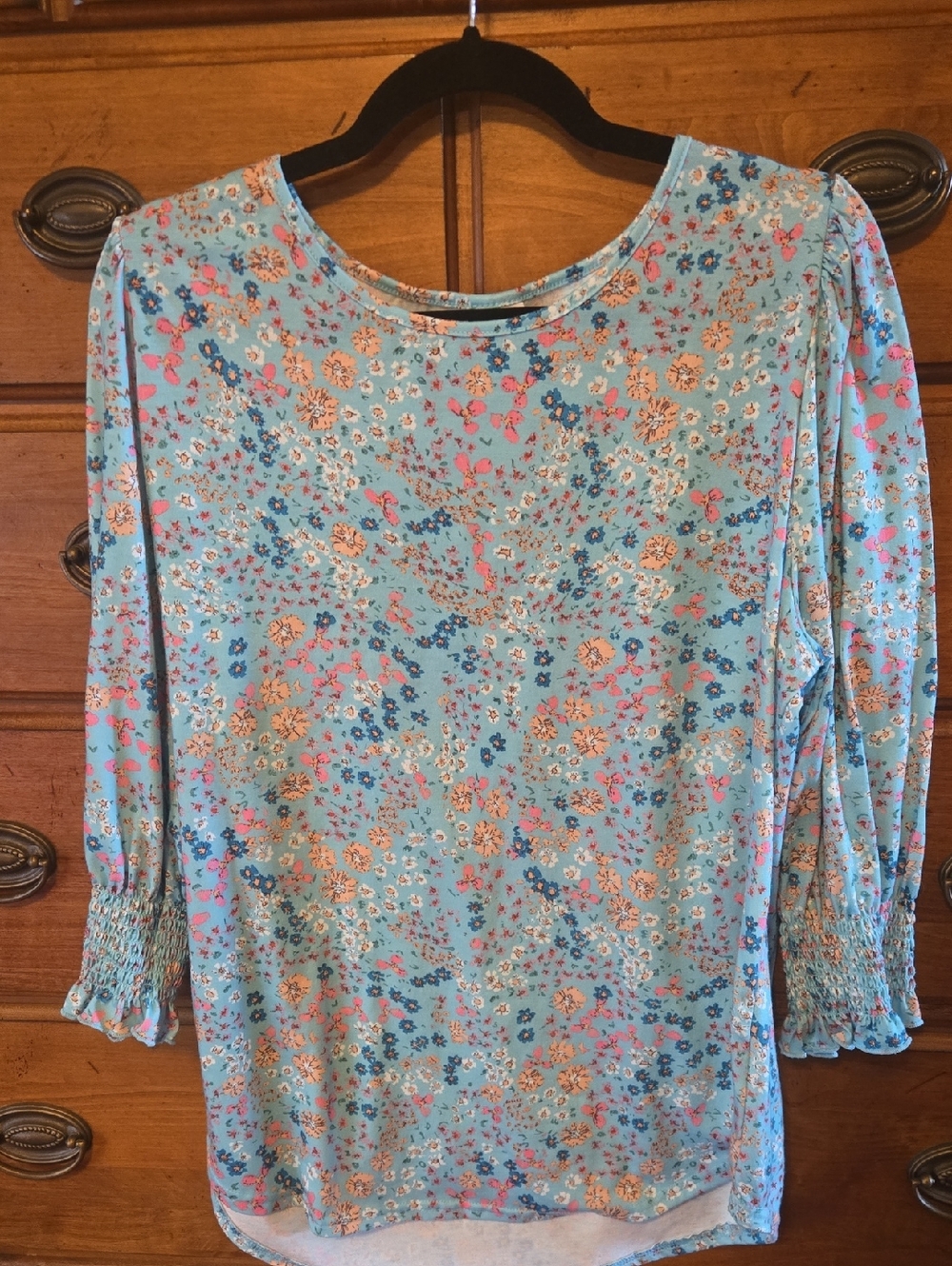 Light Green Floral Long Sleeve Women's Top
